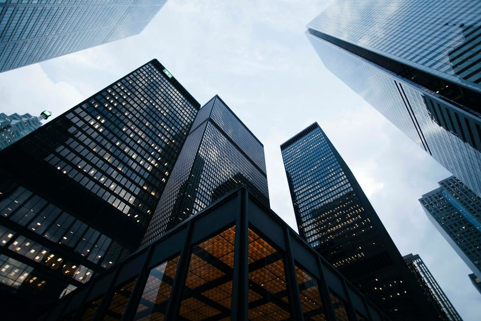 Commercial real estate building exterior representing CRE vendor management